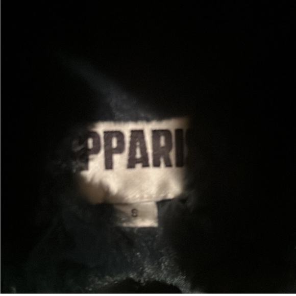 Apparis faux fur green coat - Picture 5 of 6